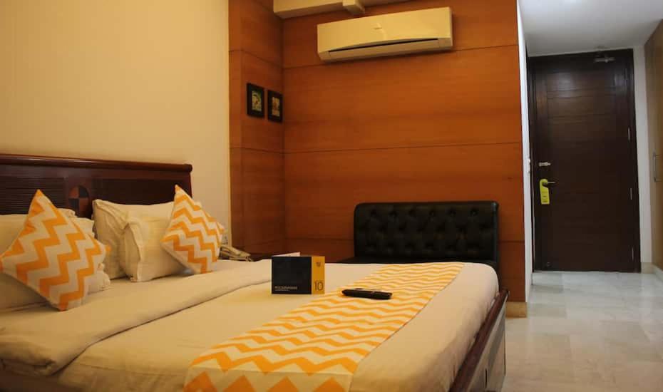 Hotel Good Will Residency - Cyber City คูร์เคาน์ ภายนอก รูปภาพ