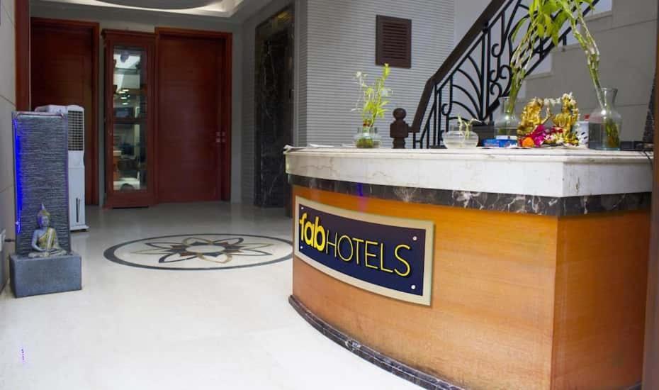 Hotel Good Will Residency - Cyber City คูร์เคาน์ ภายนอก รูปภาพ