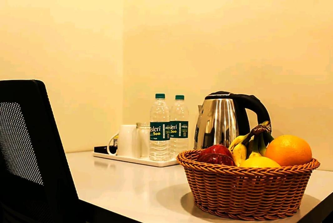 Hotel Good Will Residency - Cyber City คูร์เคาน์ ภายนอก รูปภาพ